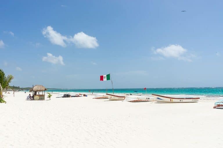 pescadores beach tulum