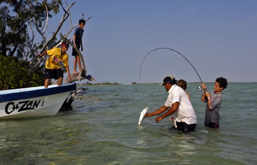 Different ways to fish in the Riviera Maya