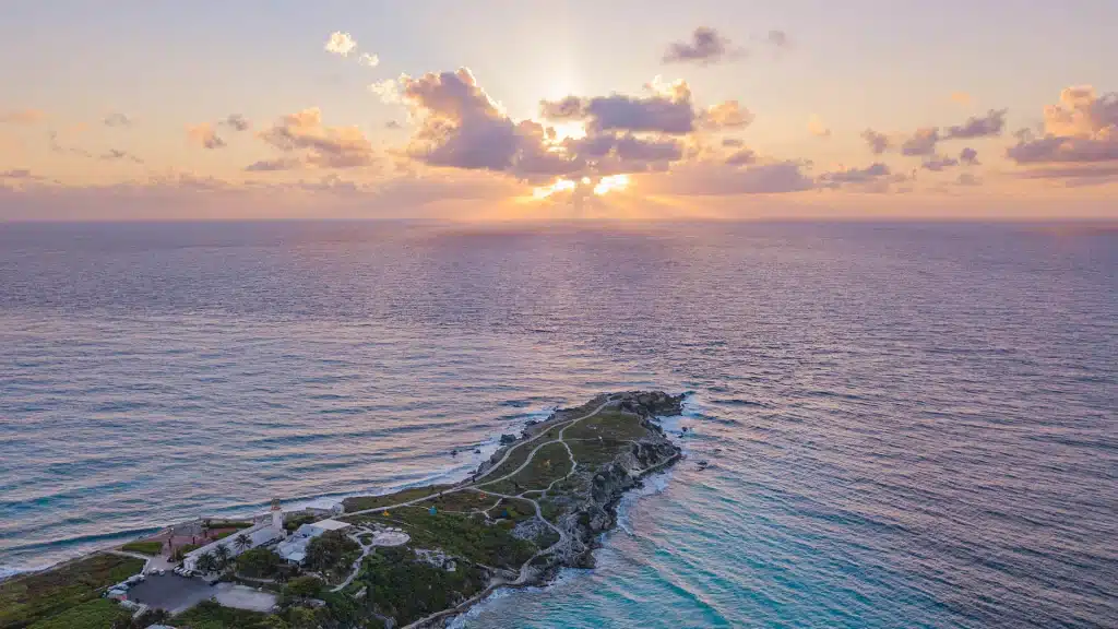 First Rays of Sunshine in Punta Sur