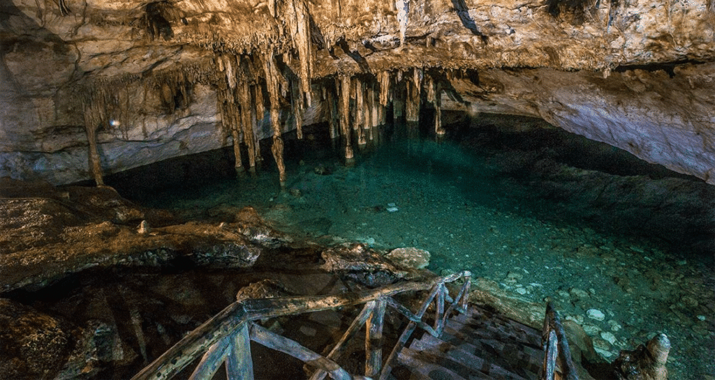 Papakal Cenote