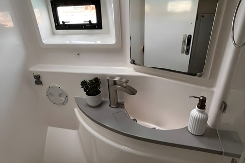 50 azimut inside