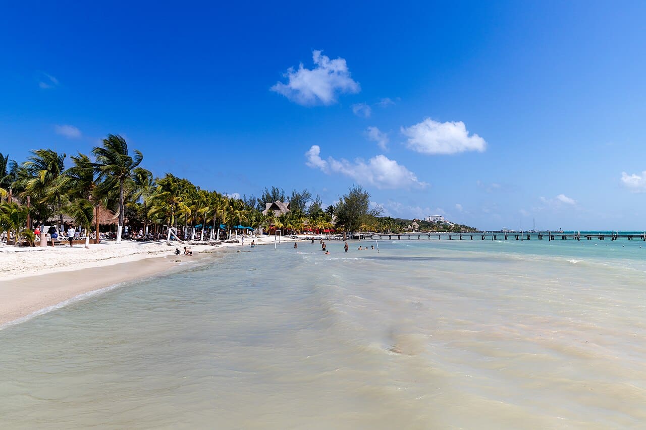 Lancheros Beach in Isla Mujeres