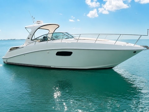 37 sea ray side view